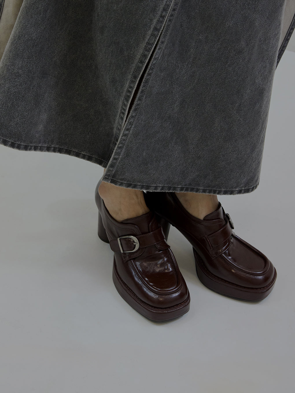 SQUARE LADY LOAFER