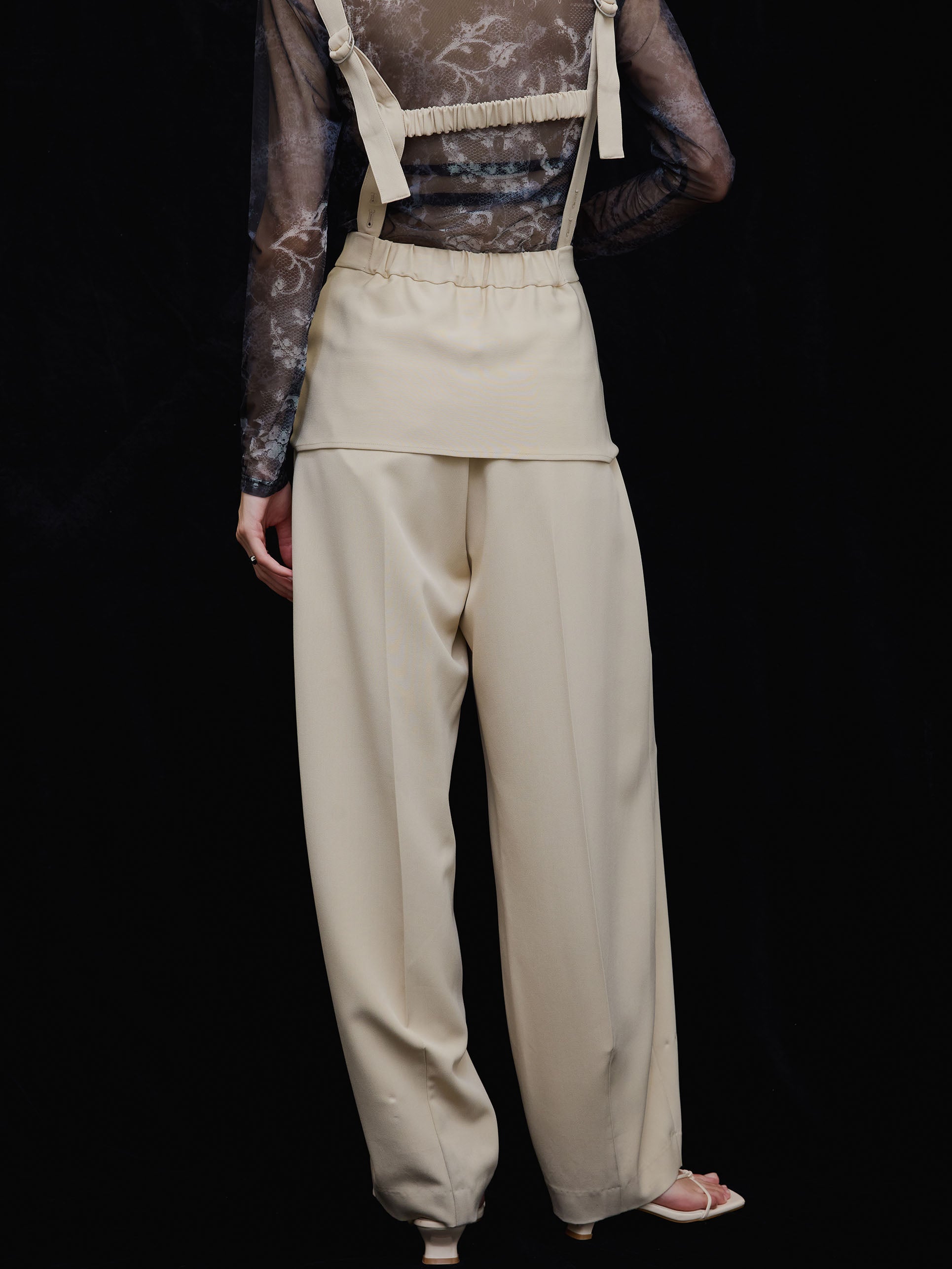 MEDI FAKE SLEEVE SUSPENDER PANTS