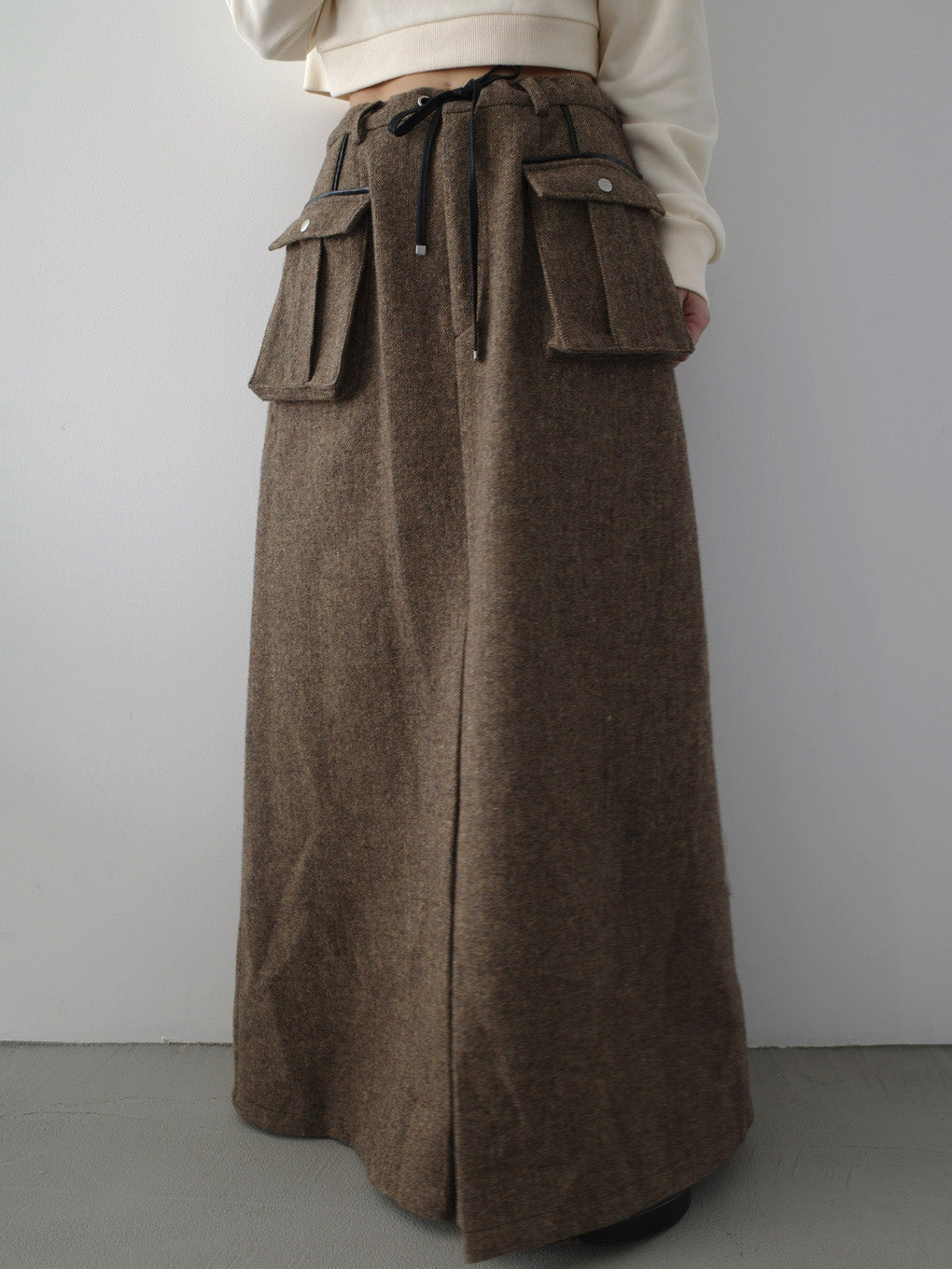UND TWEED WORK DETAIL SKIRT