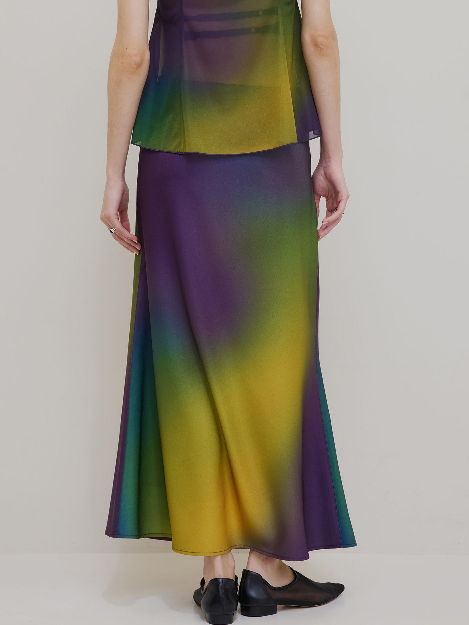 MEDI GRADIENT SKIRT