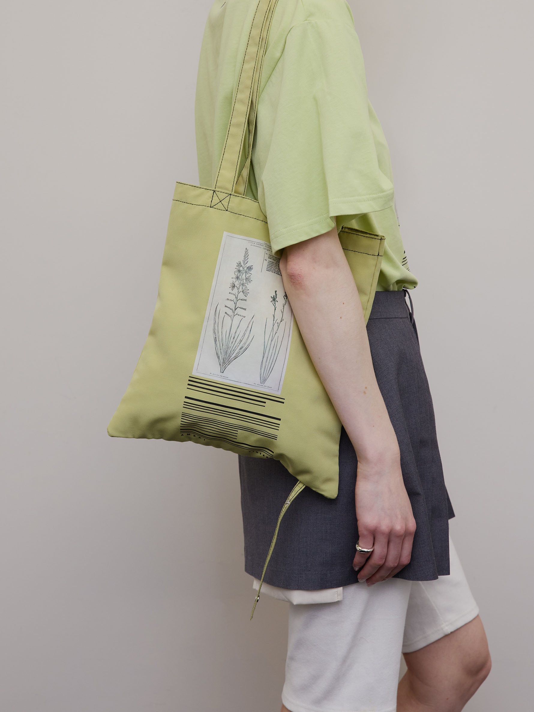 CROP FRAME FLOWER BAG