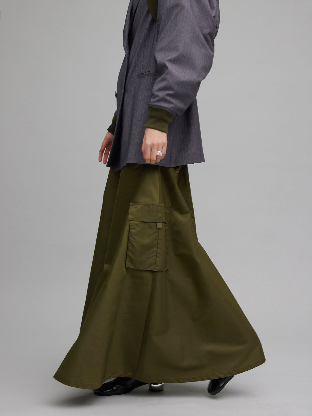 MILITARY SATIN FLARE SKIRT