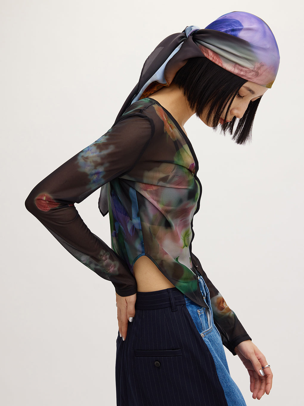 2WAY SMOKE FLOWER SHEER TOP