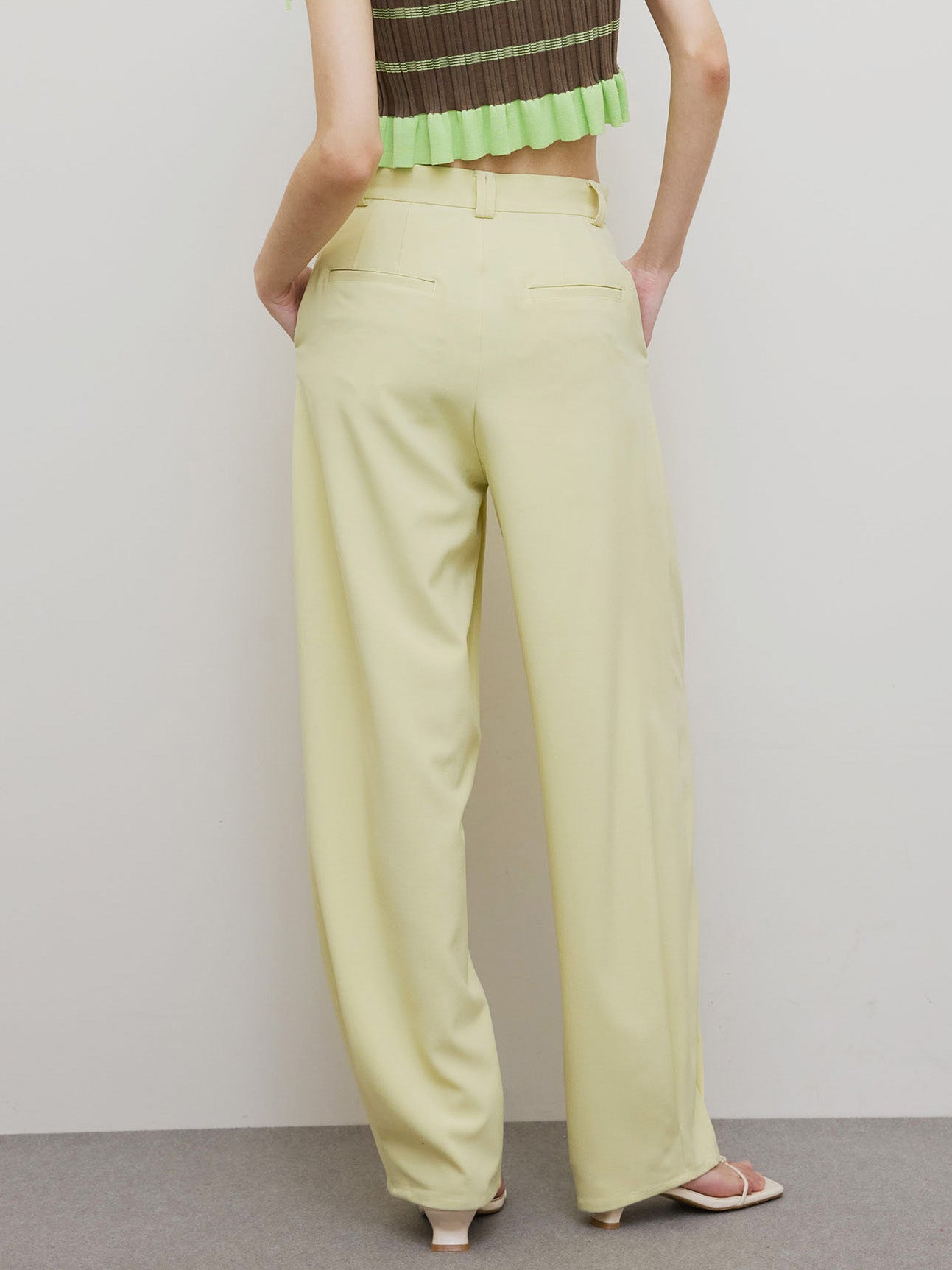 MEDI WIDE TUCK BONTAN PANTS