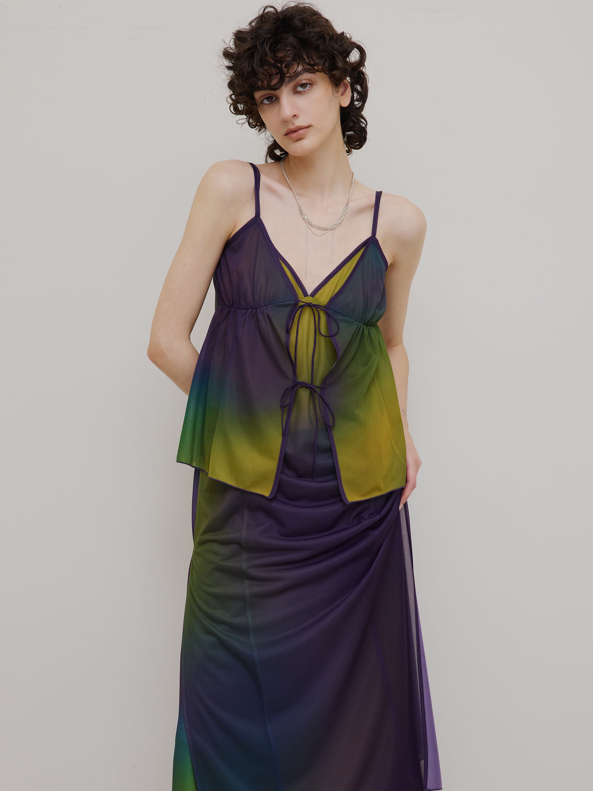 MEDI GRADIENT SHEER SET TOP