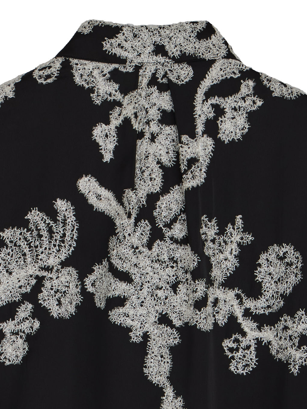 MOLE YARN EMBROIDERY SATIN SHIRT