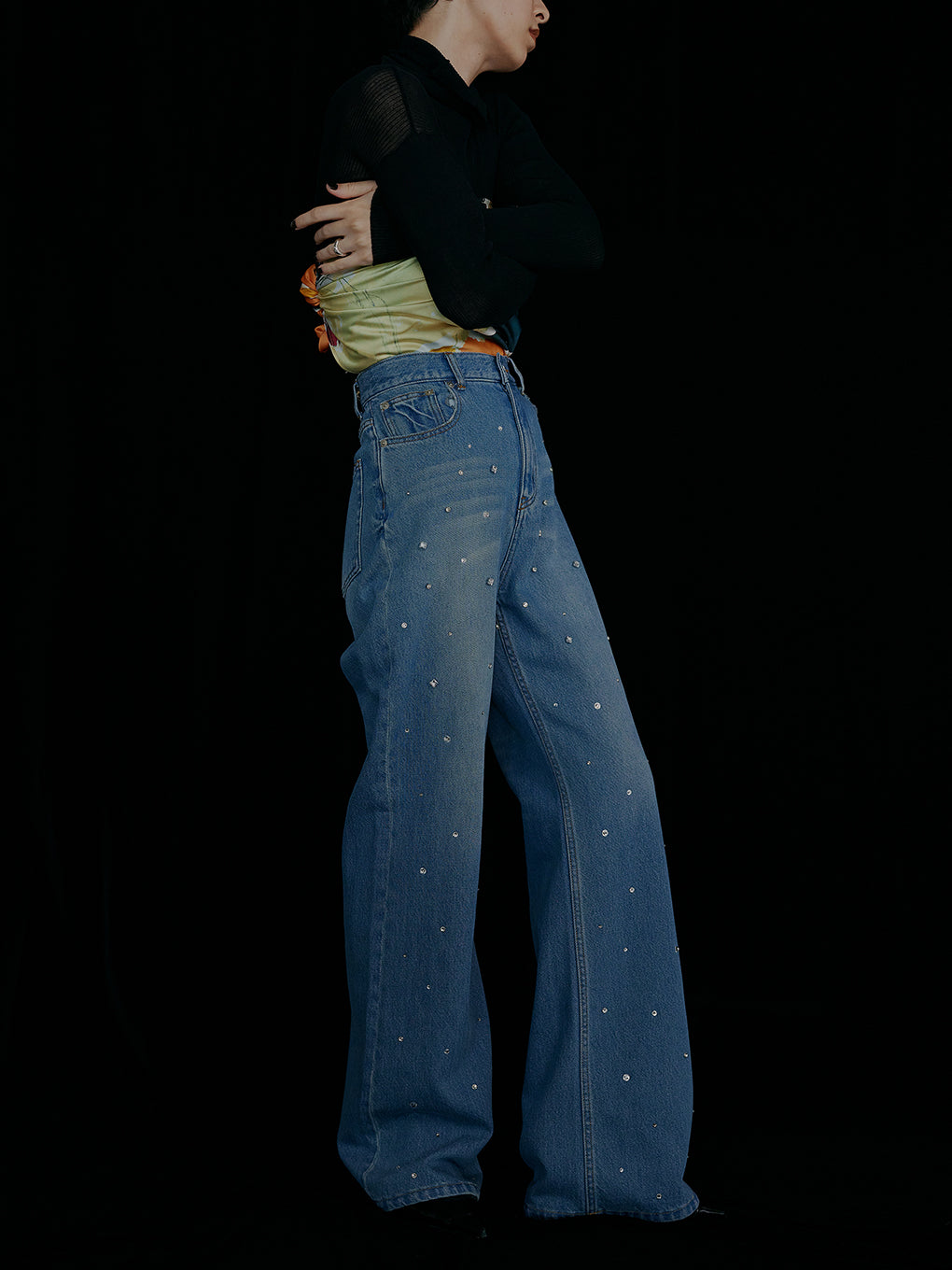 UND BIJOU STRAIGHT DENIM PANTS