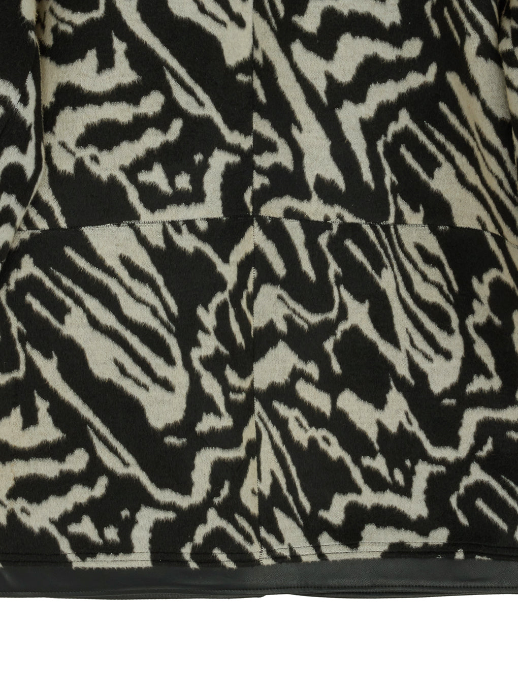 REVERSIBLE LOUD PATTERN COAT