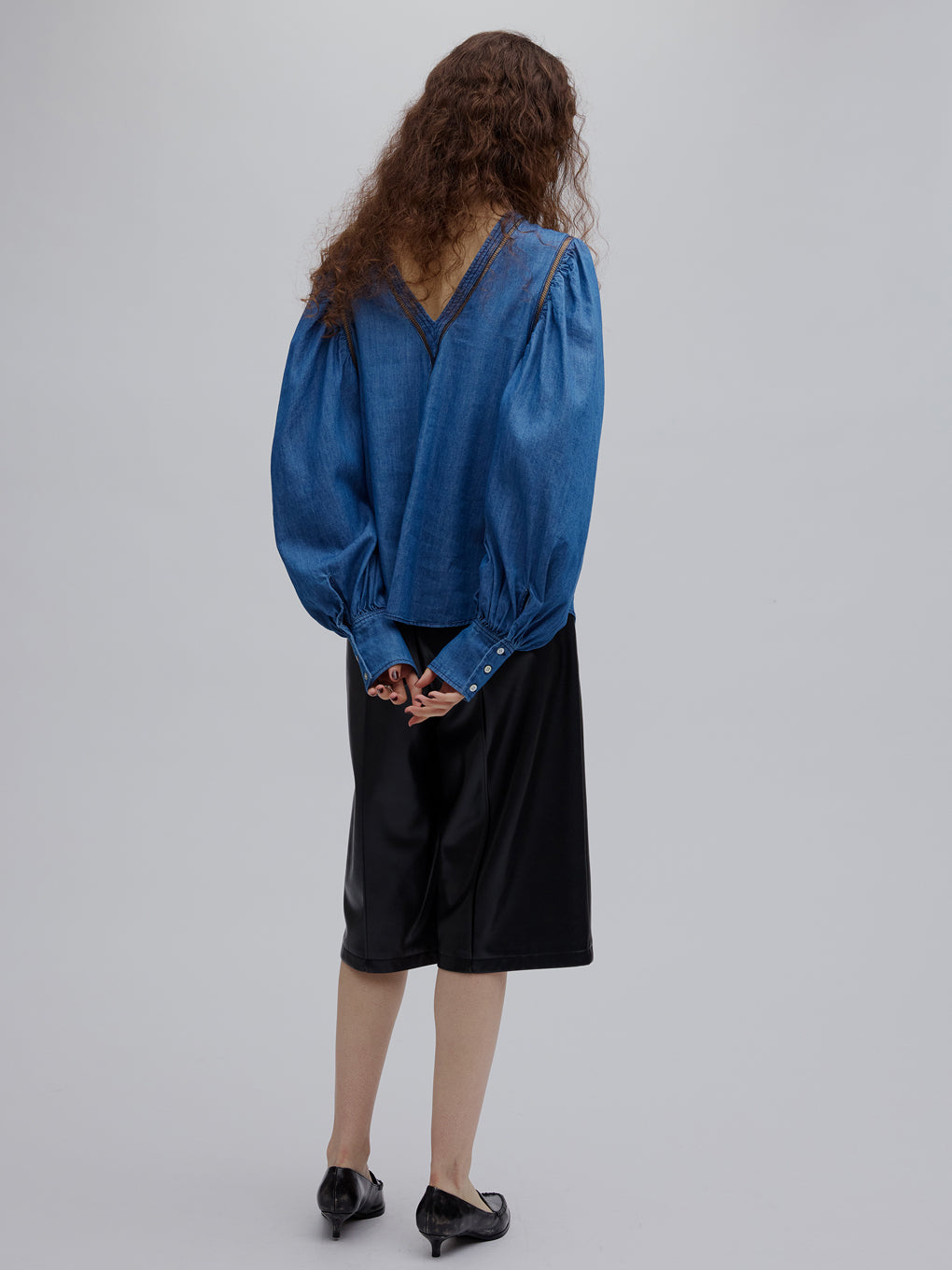 PUFF EMBROIDARY LACE BLOUSE