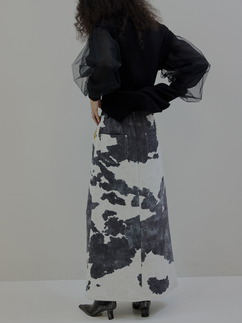 COW PATTERN SUEDE LIKE SKIRT