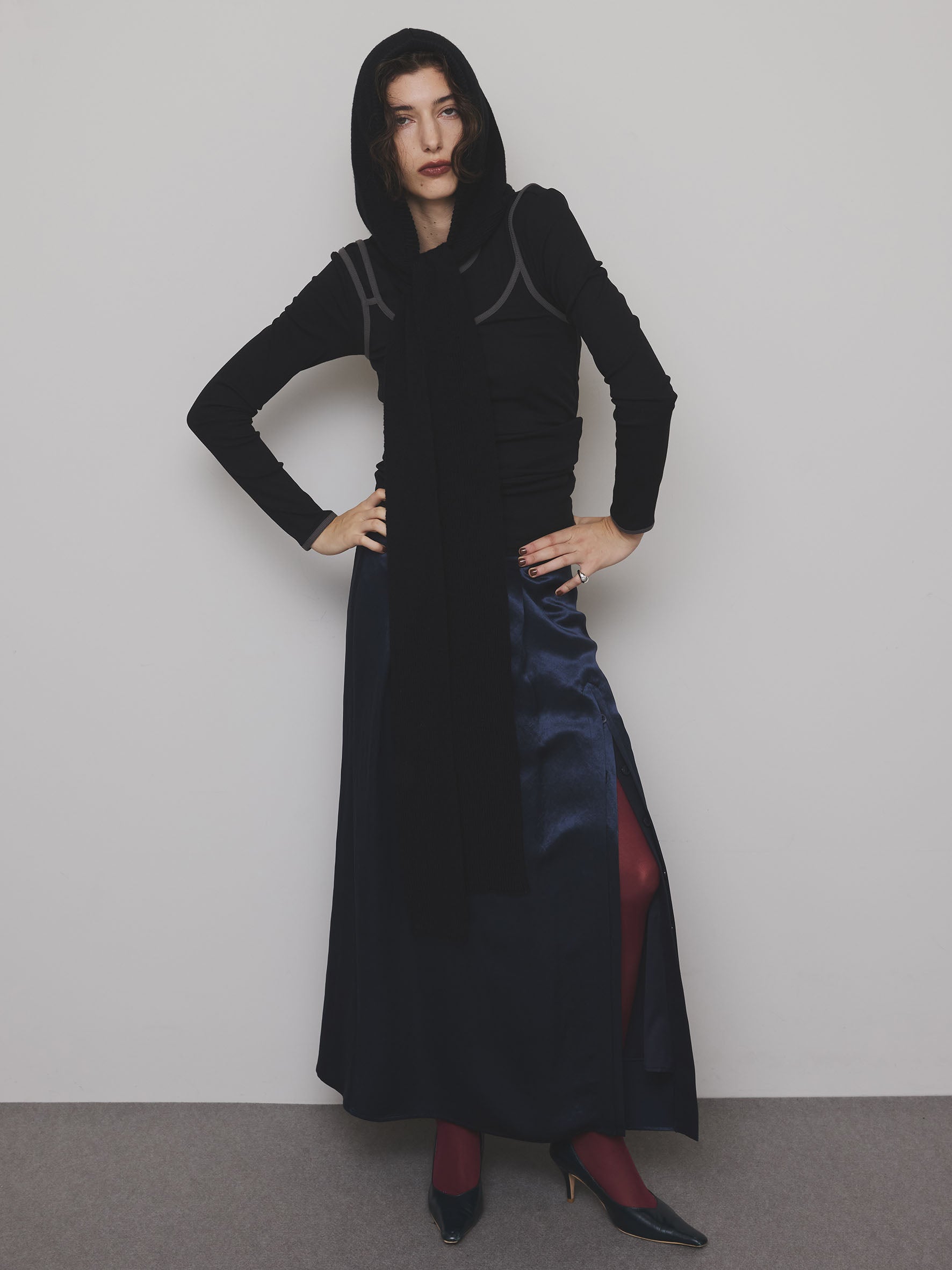 HEAVY SATIN ASYMMETRY TACK SKIRT