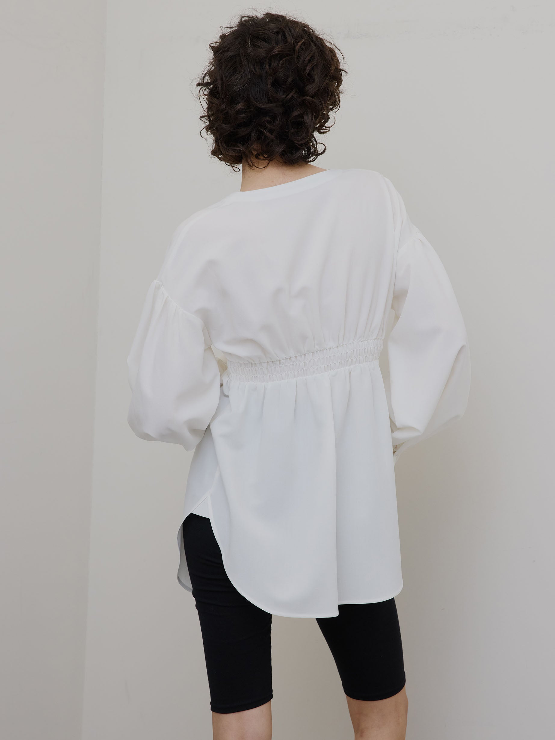 LINGERIE MOTIF SHIRRING SHIRT