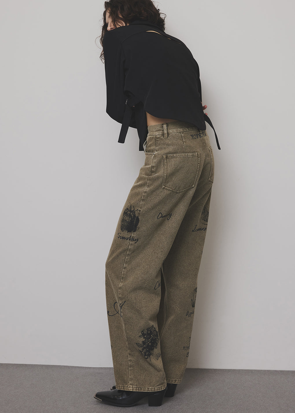 PAINT MOTIF PRINT DENIM PANTS