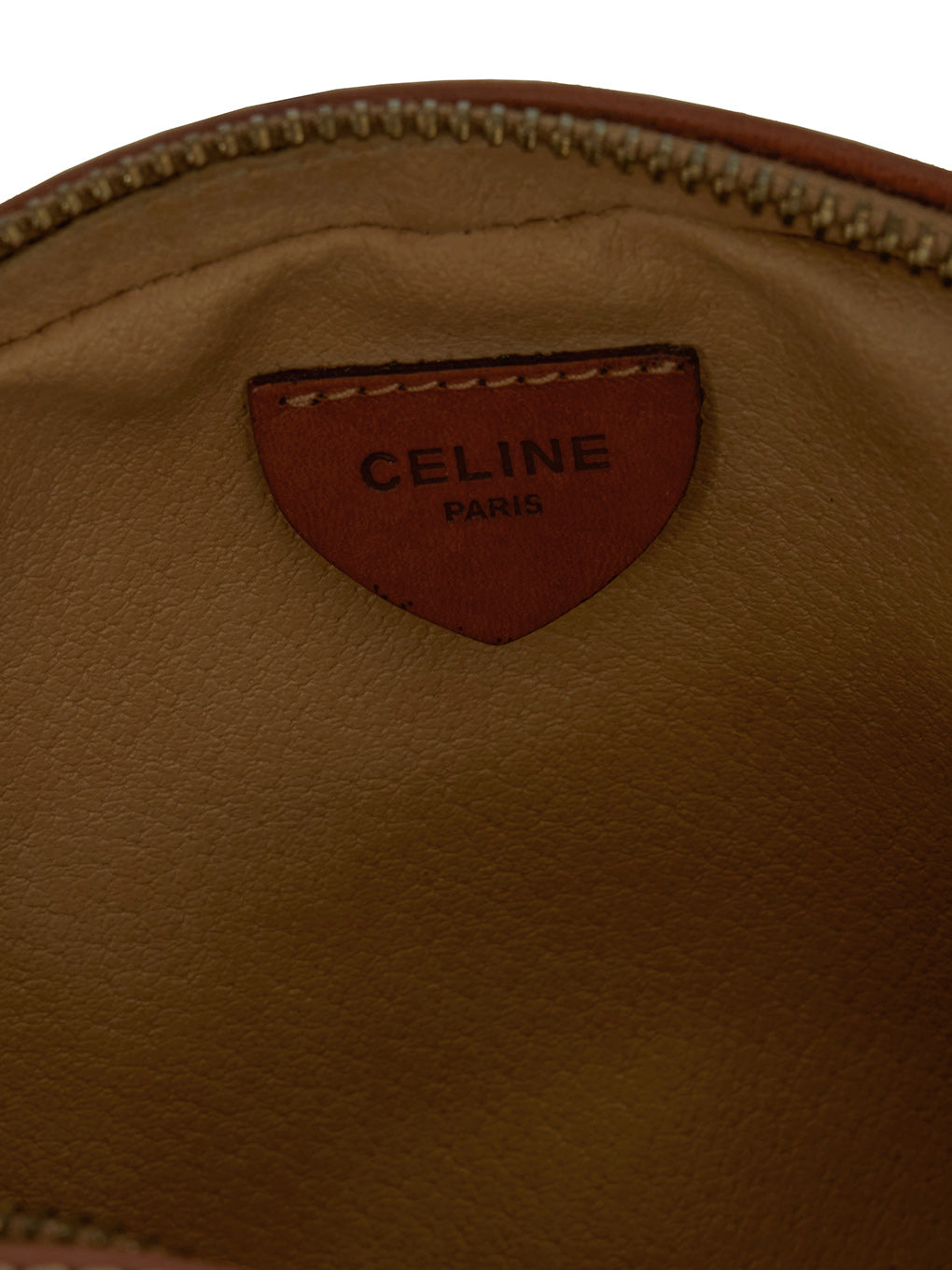 CELINE マカダム柄ブラゾン刻印ショルダーバッグ