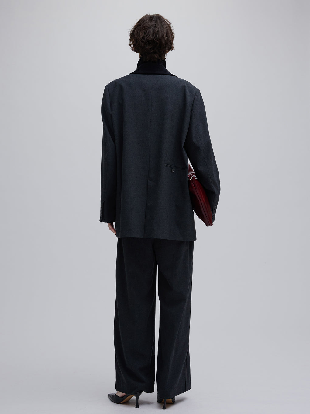 UND LINE DETAIL WIDE STRAIGHT PANTS