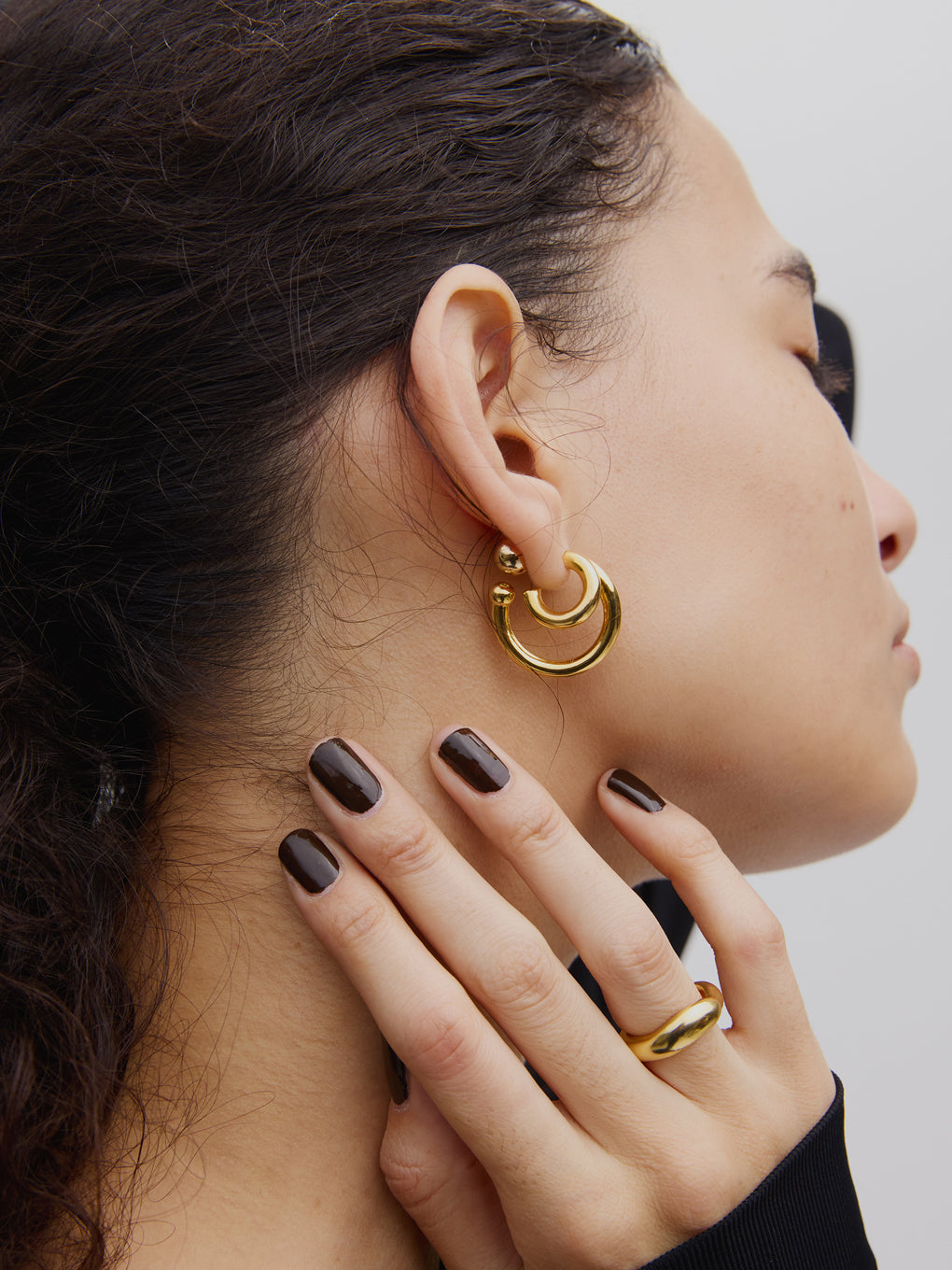 UND NICKEL FREE DOUBLE HOOP PIERCE