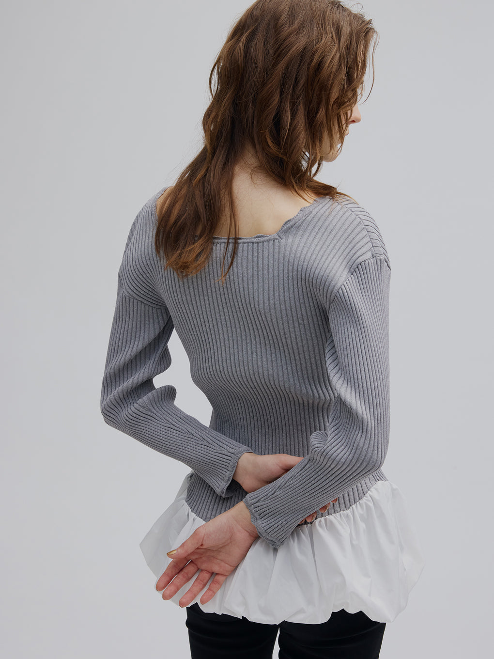 BALLOON HEM DOCKING KNIT TOP