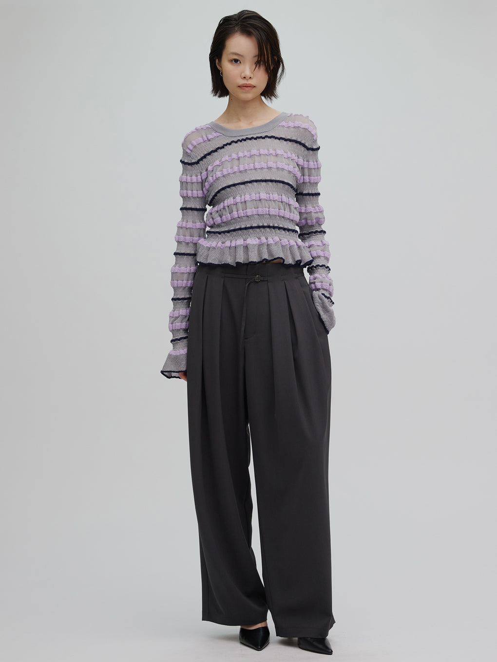 MULTI TUCK NARROW BELT PANTS