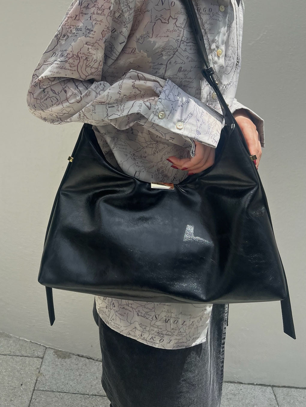 UND PARTS ACCENT ONE HANDLE BAG