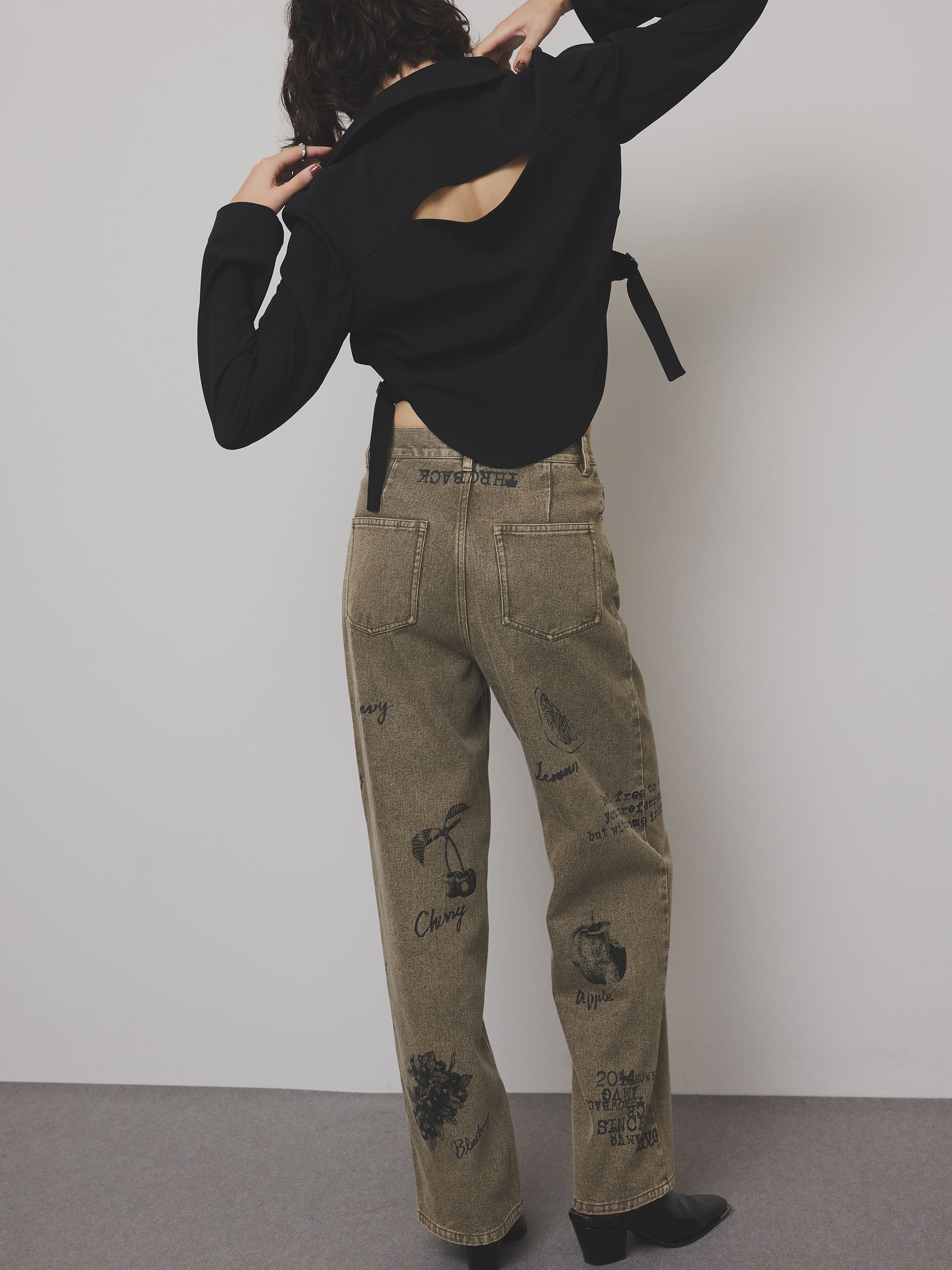 PAINT MOTIF PRINT DENIM PANTS