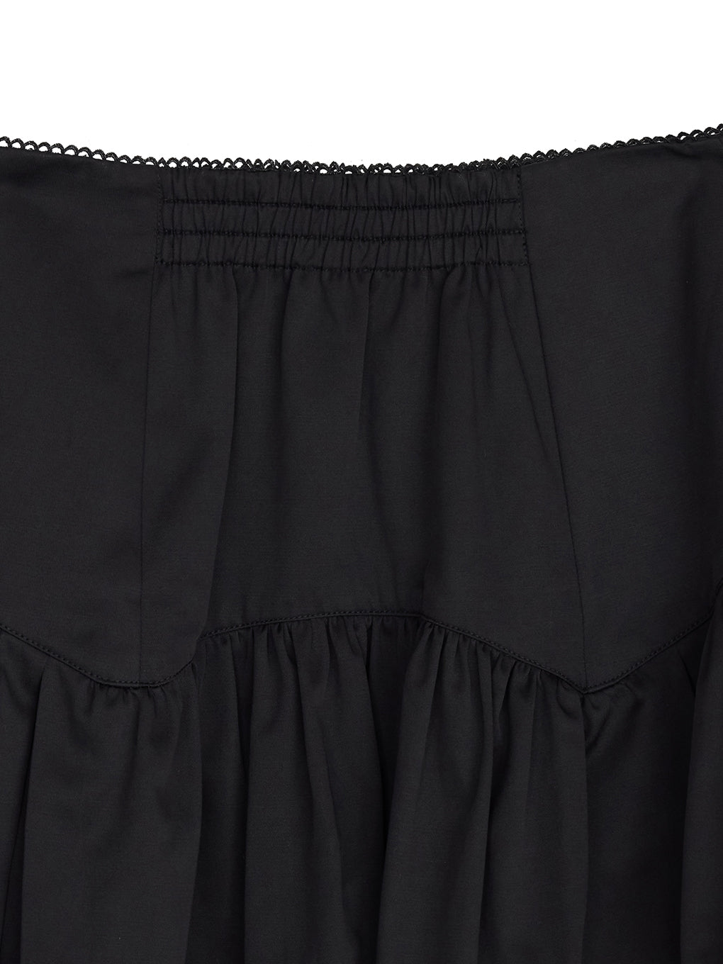 UND CURVE GATHER VOLUME SKIRT