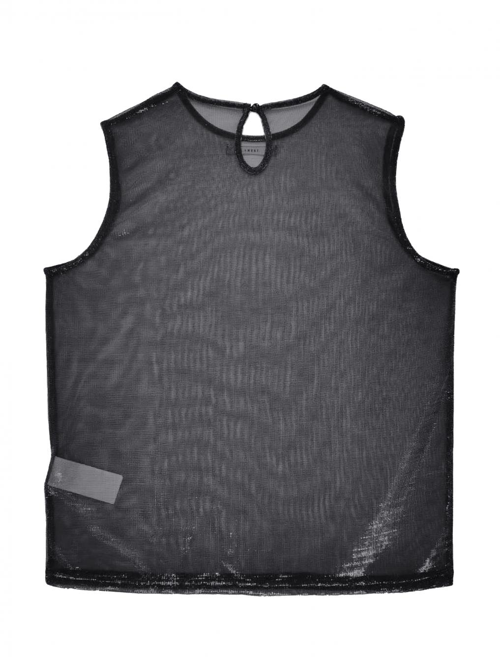 LAYERED URAKE OVER TANK TOP