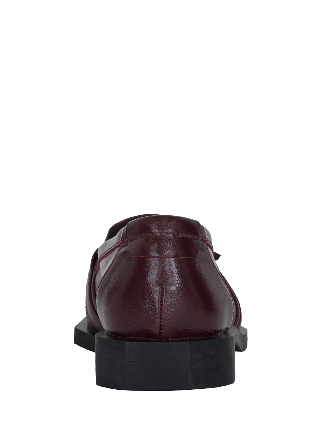 UND ANGULAR SOLE TASSEL LOAFER