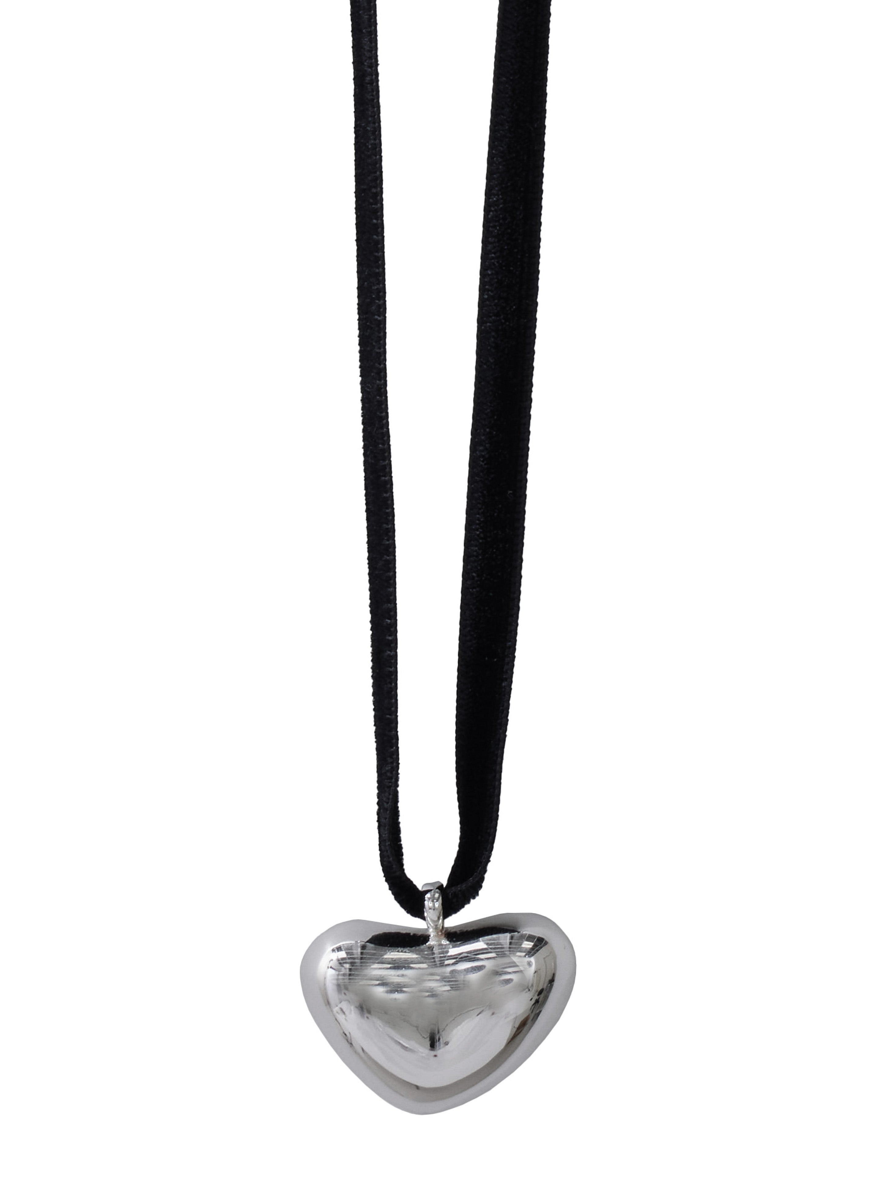 UND HEART VELOUR NECKLACE