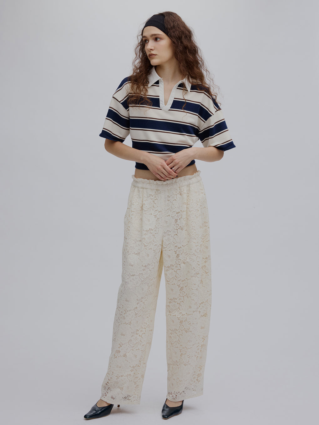 LACE GATHER CURVE PANTS