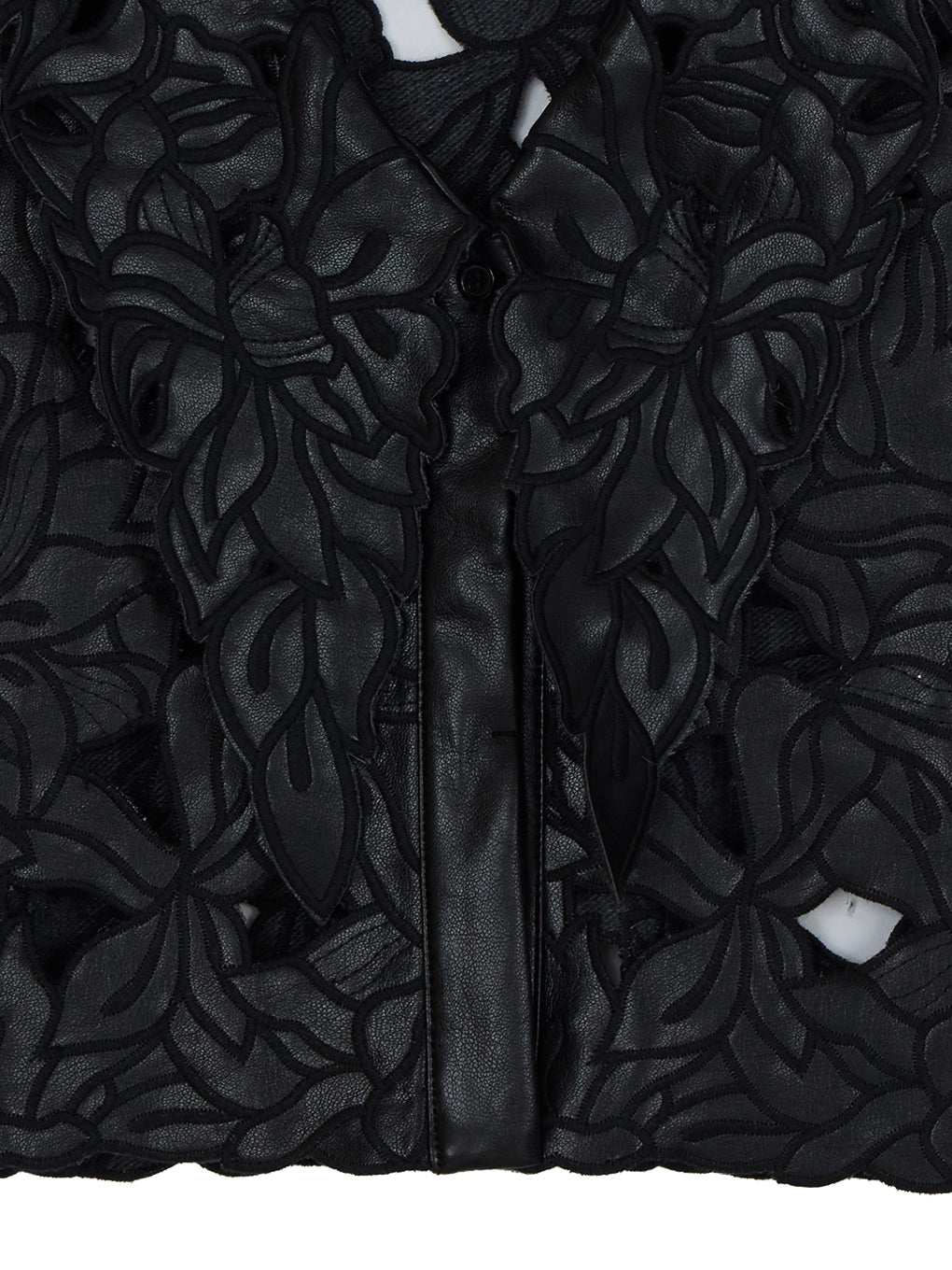 UND LACE CUTWORK VEST TOP