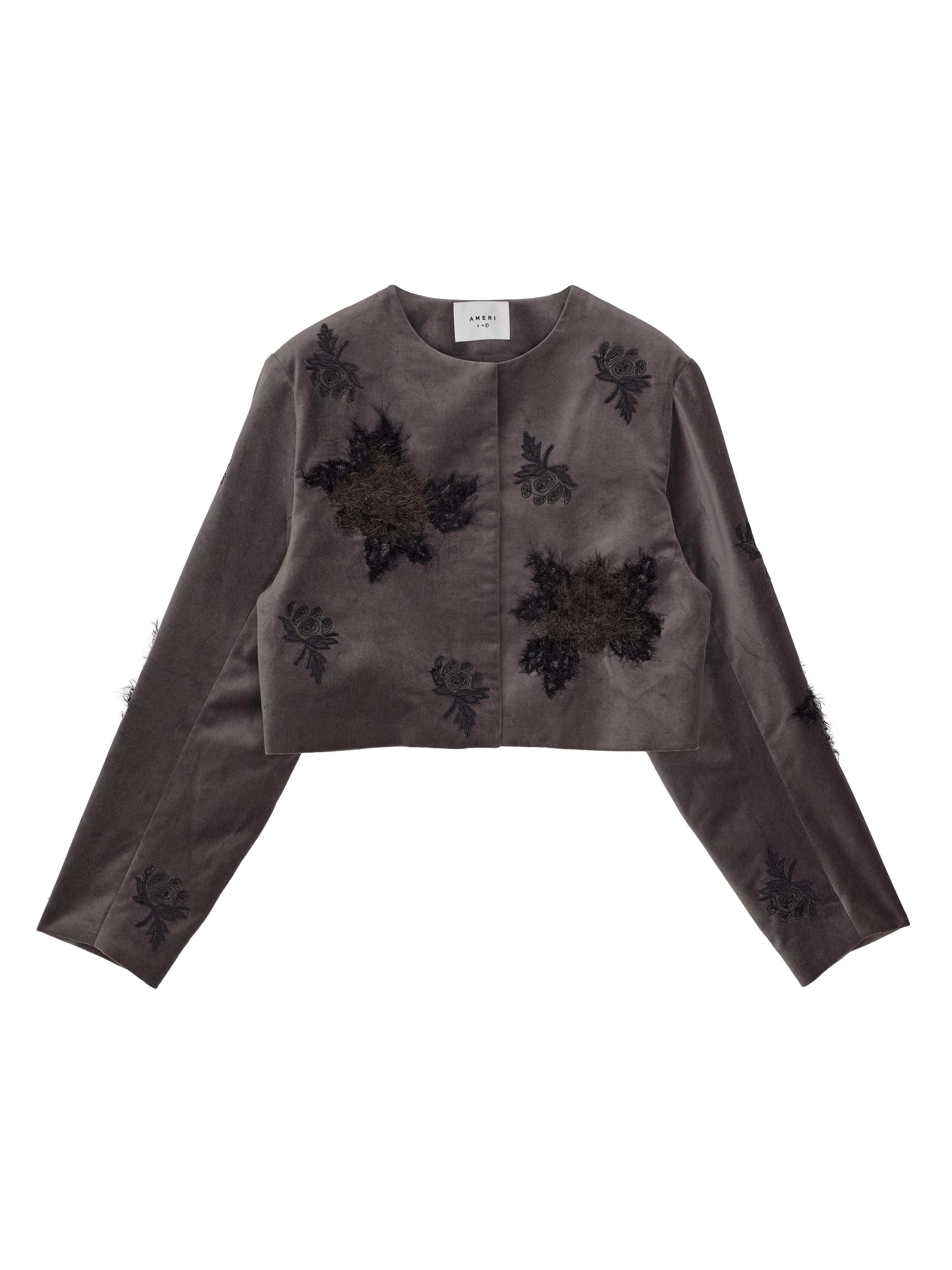 UND FLOWER RAISED EMBROIDERY TOP