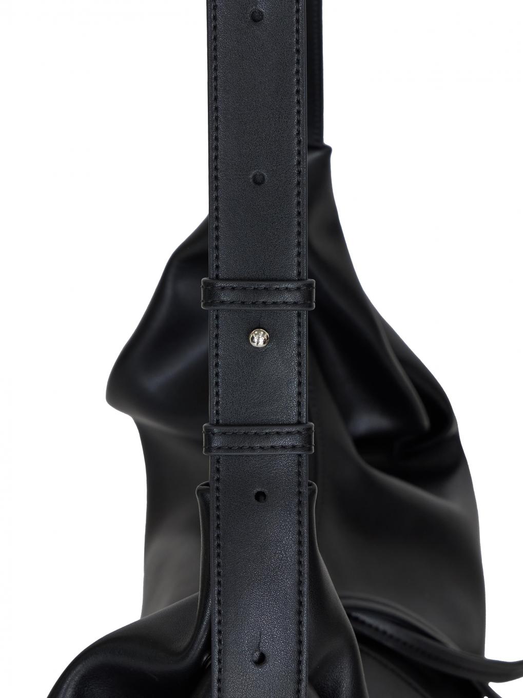 UND 2WAY CONSTRUCTIVE LEATHER  BAG