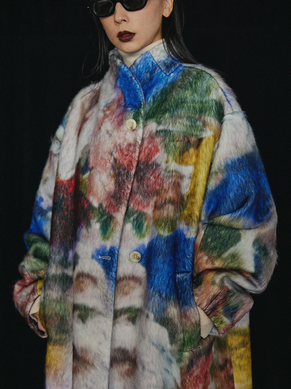 UND TEXTURE ART FLOWER SHAGGY COAT