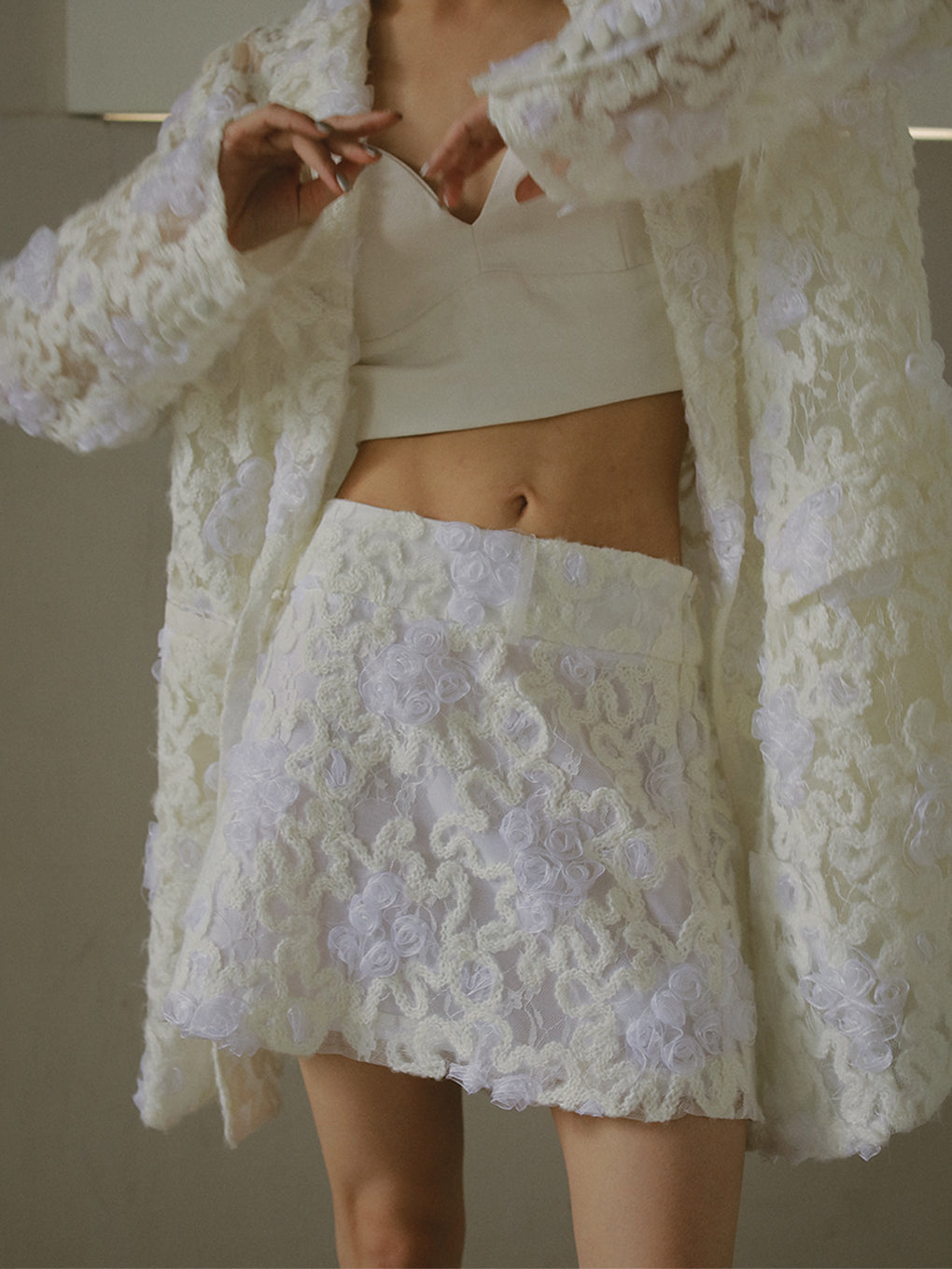 FLOWER MIX LACE SHEER SKIRT