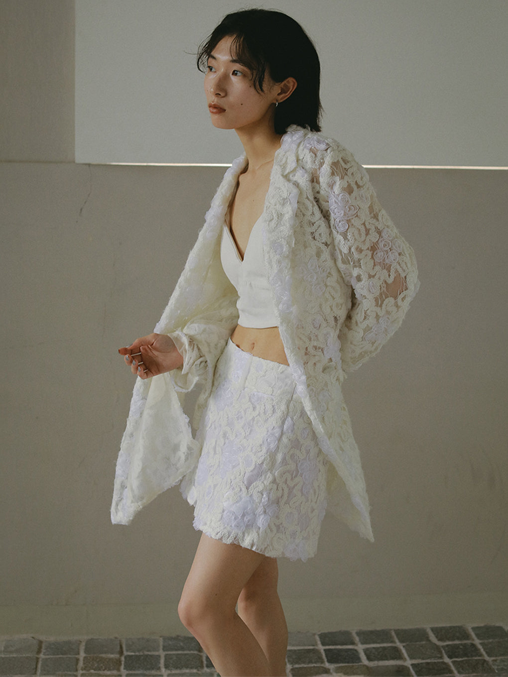 FLOWER MIX LACE SHEER JACKET