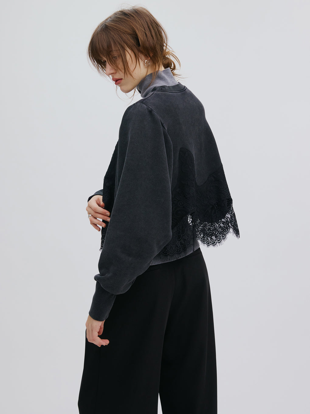 美品 AMERI CHEMICALLACEOVER SHIRT ブラック フリー CHEMICAL OVERDYE LACE SWEAT TOP