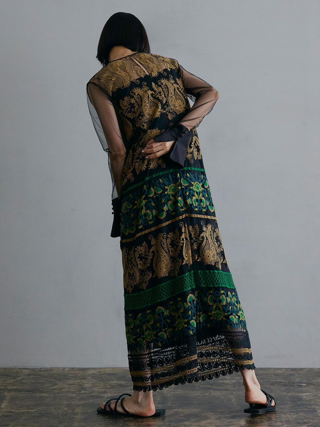 PAISLEY EMBROIDERY DRESS