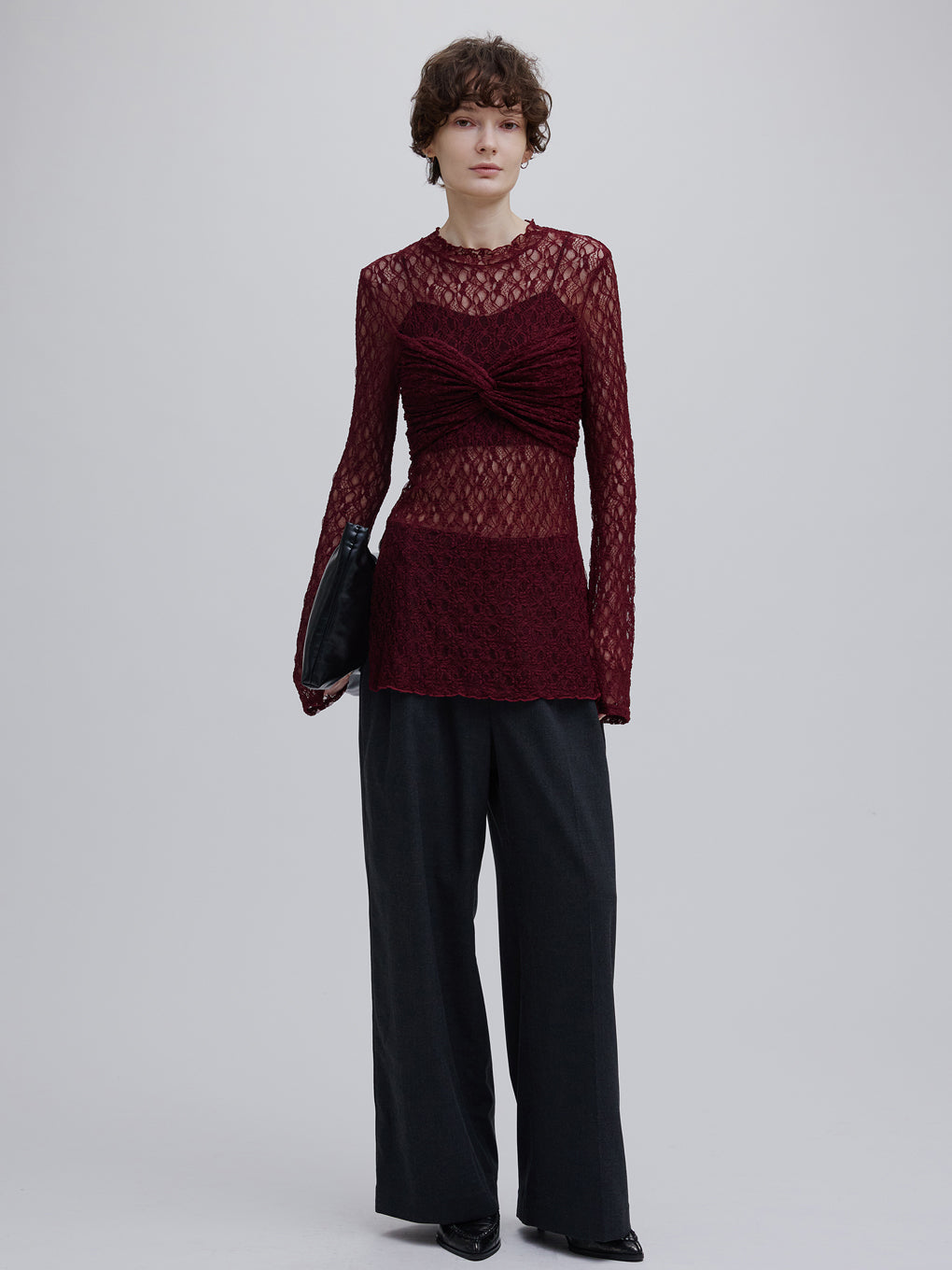 UND BARE LAYERED LIKE LACE TOP
