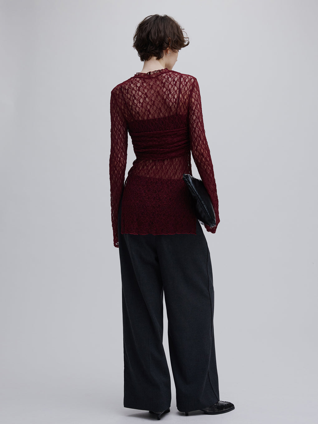 UND BARE LAYERED LIKE LACE TOP