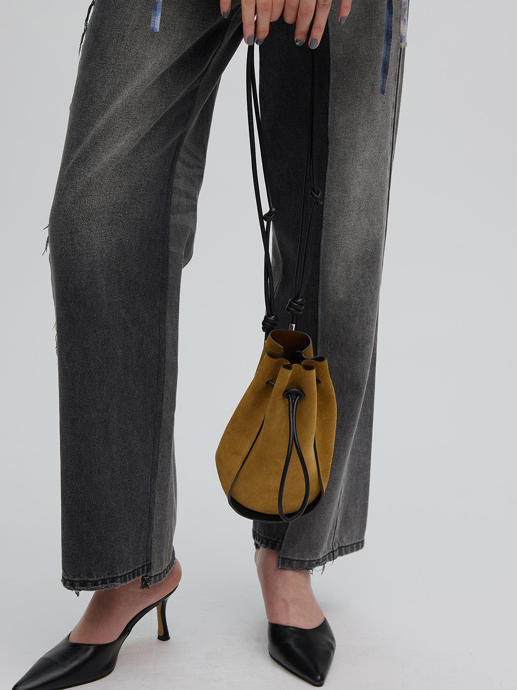 ITTI HERRIE KINCHAKU POUCH