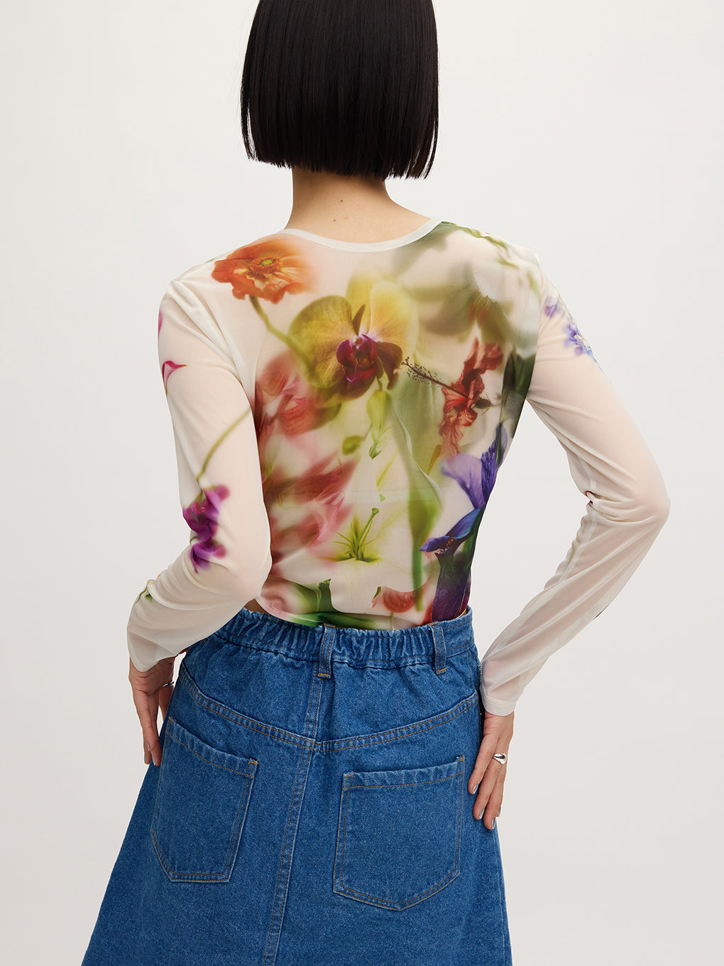 2WAY SMOKE FLOWER SHEER TOP