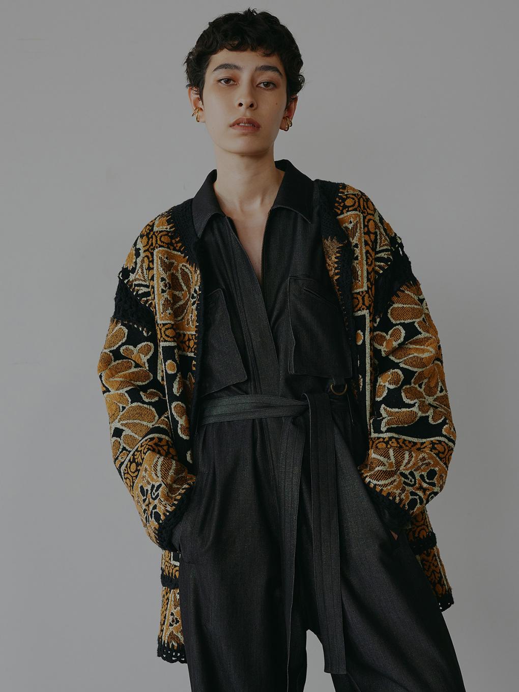 RUG PATTERN KNIT JACKET