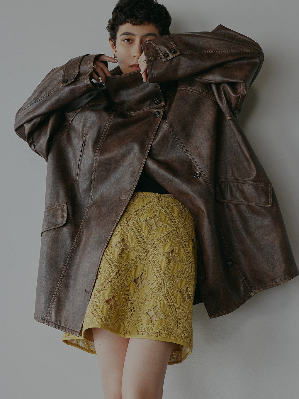 FAKE LEATHER CUT WORK SKIRT