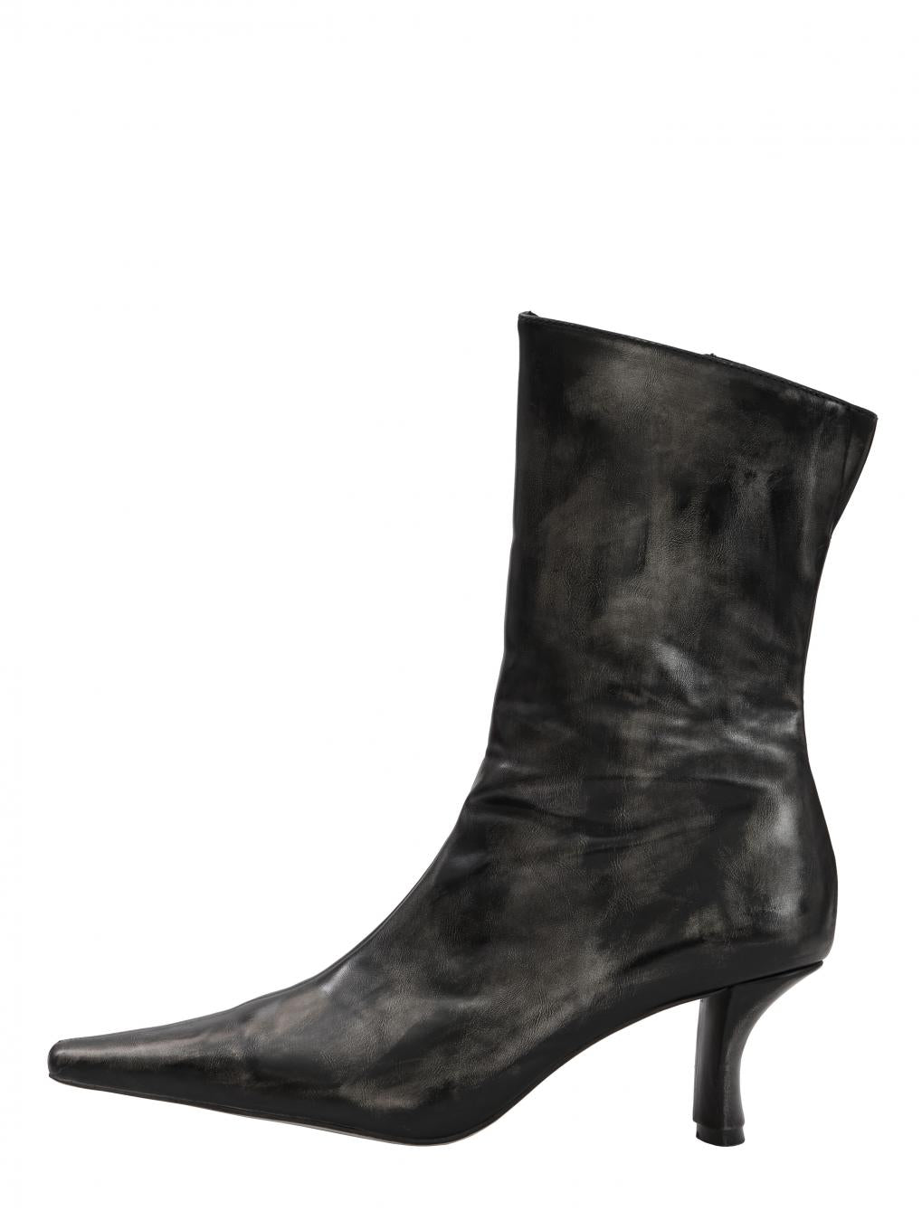 POINTED TOE GRUNGE LIKE BOOTS