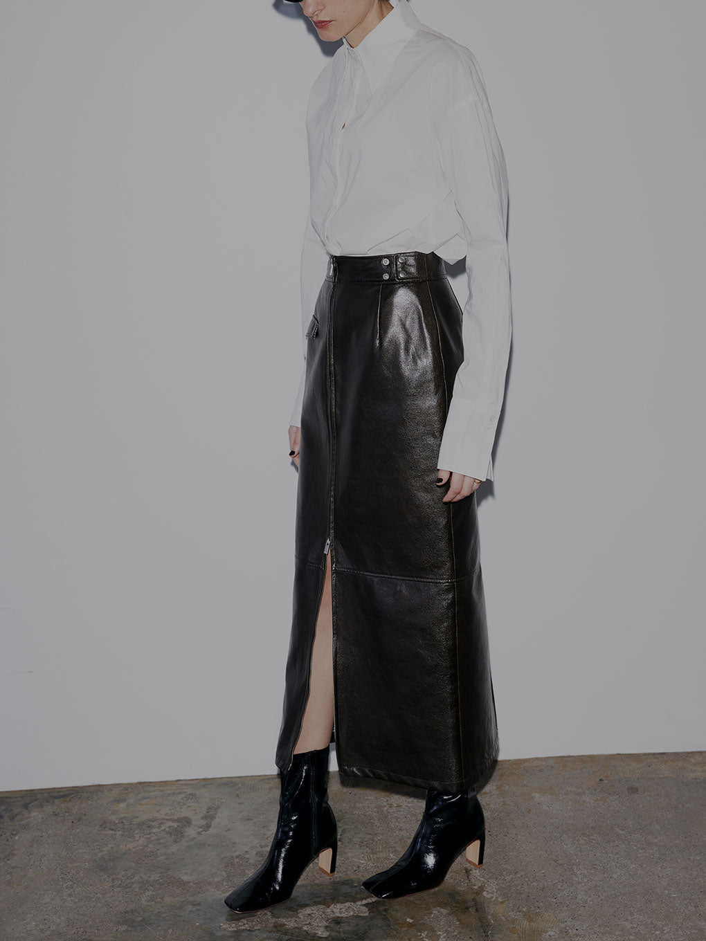 2WAY CRASH FAKE LEATHER SKIRT