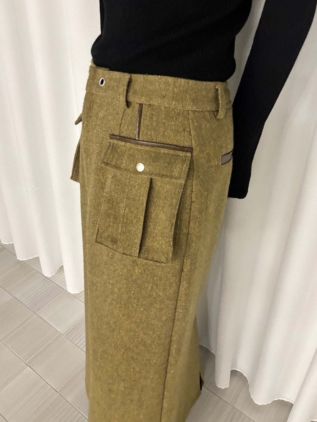 UND TWEED WORK DETAIL SKIRT