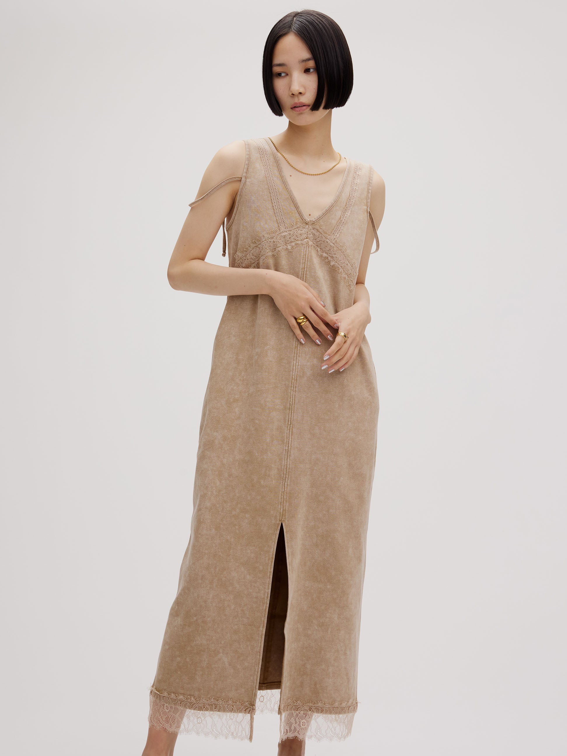 MEDI 2WAY DENIM LIKE LACE DOCKING DRESS