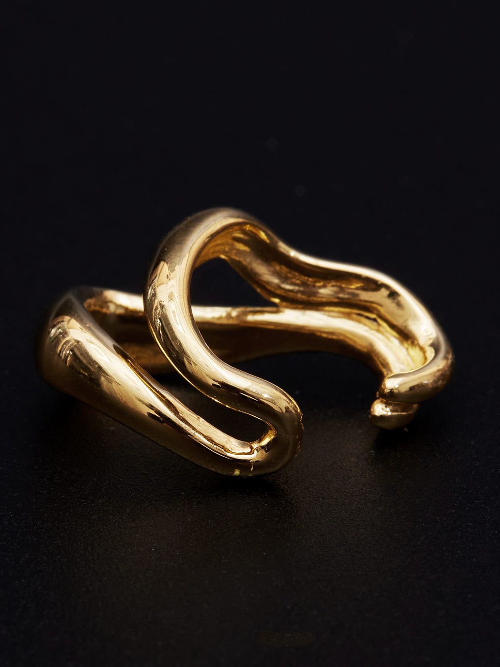 MARIA BLACK River Earcuff Gold HP