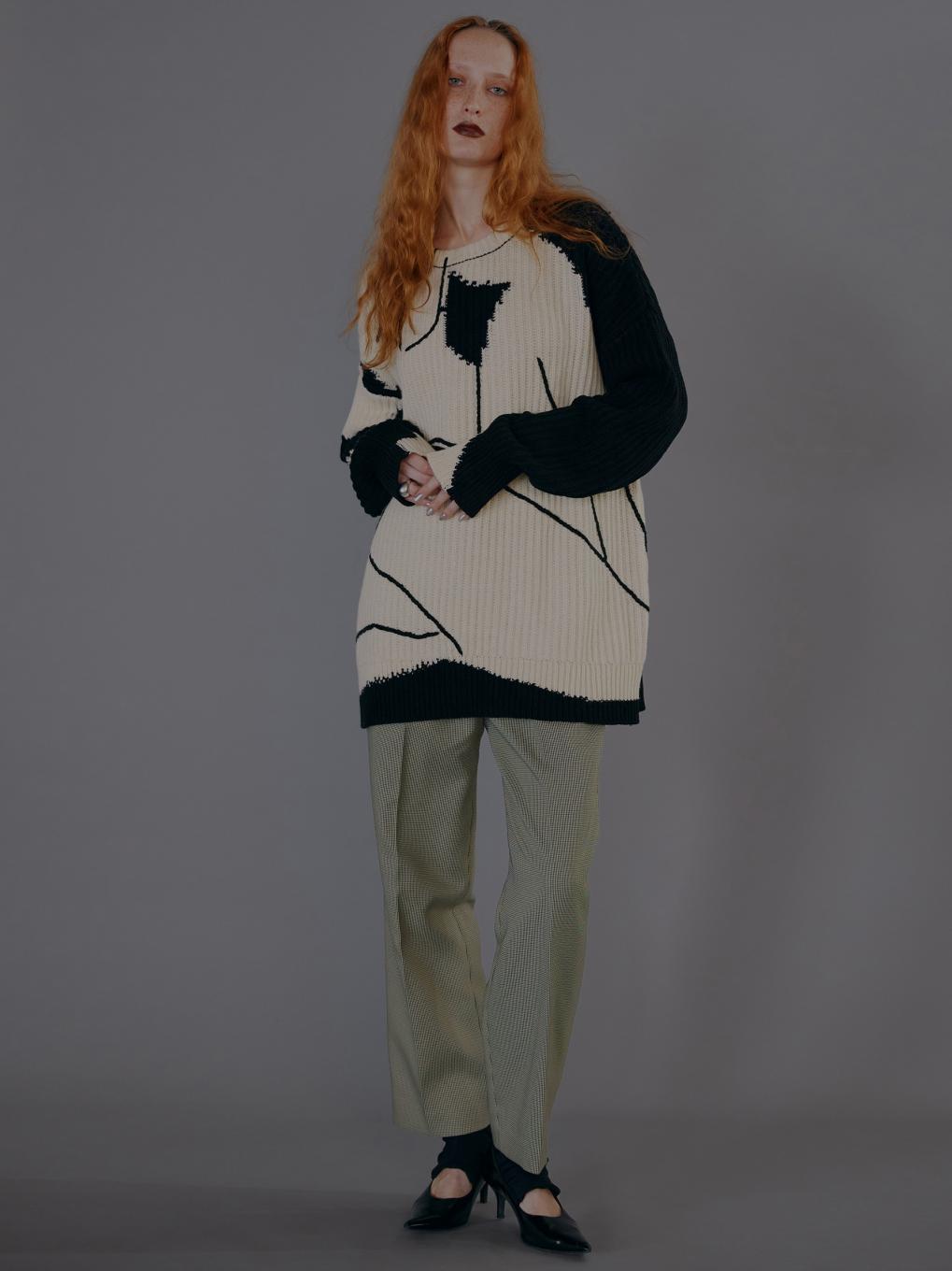 ABSTRUCT WOMAN PAINT KNIT