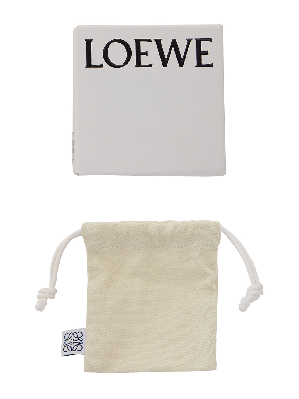 LOEWE ブローチ